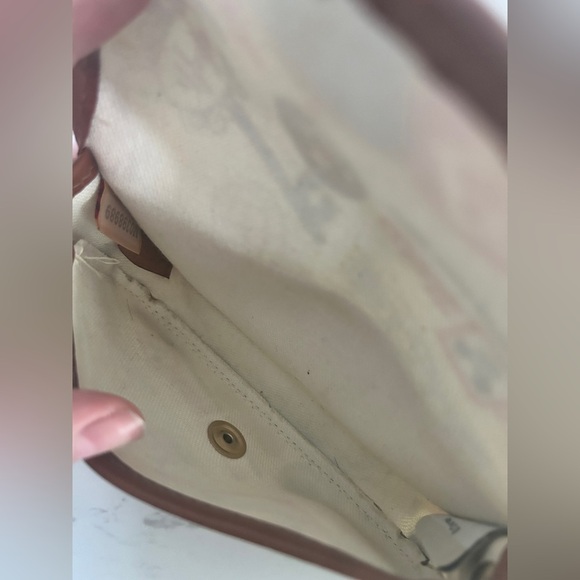 Dooney & Bourke Disney World Retro Wristlet – 40th Anniversary Theme Park Icons - Picture 15 of 15